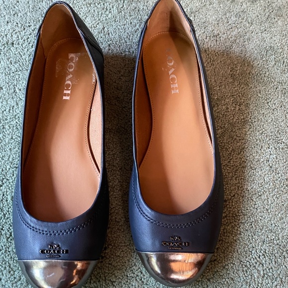 coach navy flats